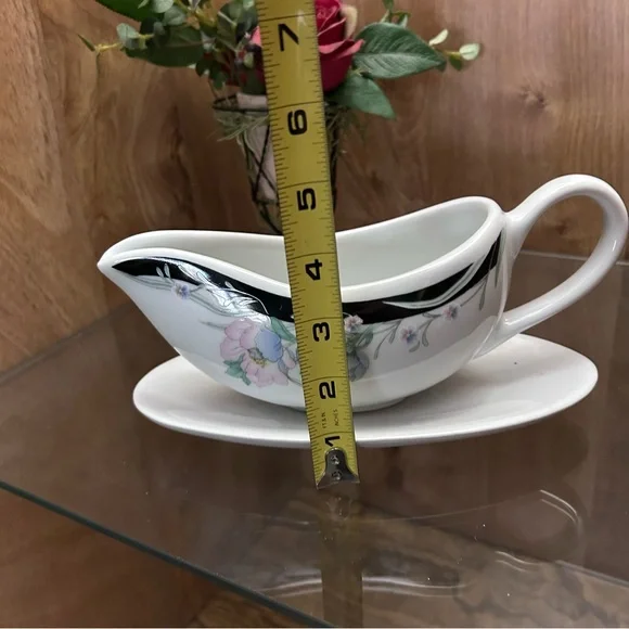 Vintage McCrory Gravy Boat & Underplate - Picture 9 of 11